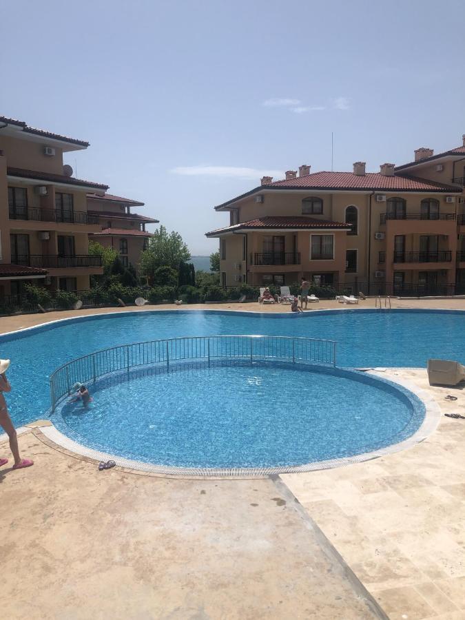 Menada Sky Dreams Apartamento Sveti Vlas Exterior foto